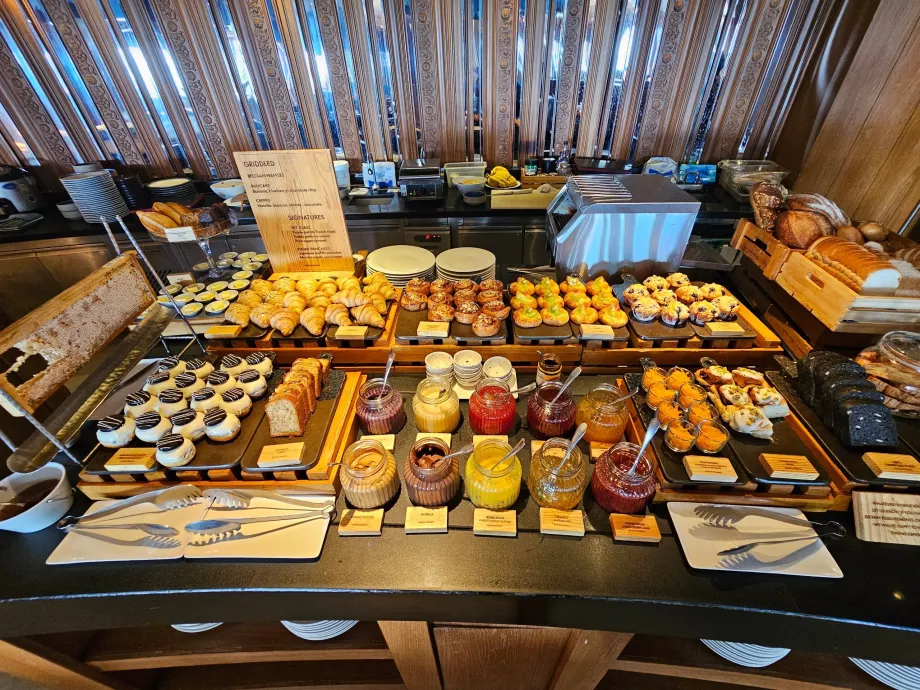 Breakfast - sweets and jams