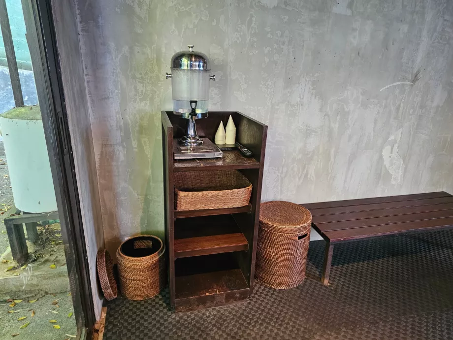 Free water at the gym