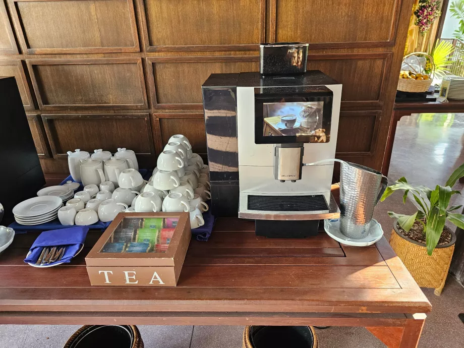 Breakfast - coffee machine