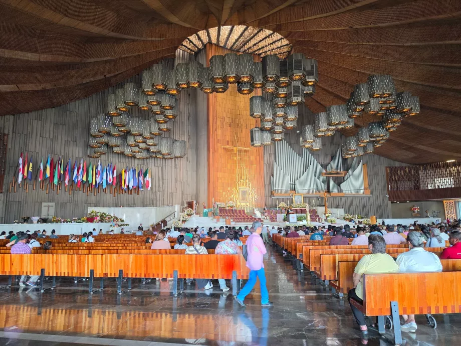 Interior of the Basilica de Guadelupe