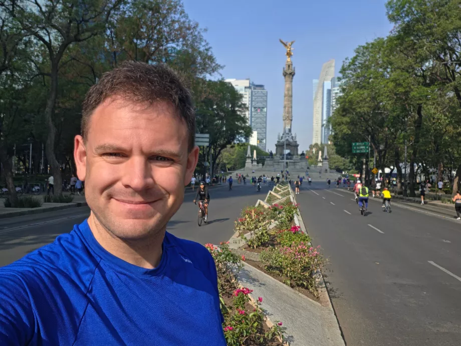 Sunday morning run through the streets of CDMX