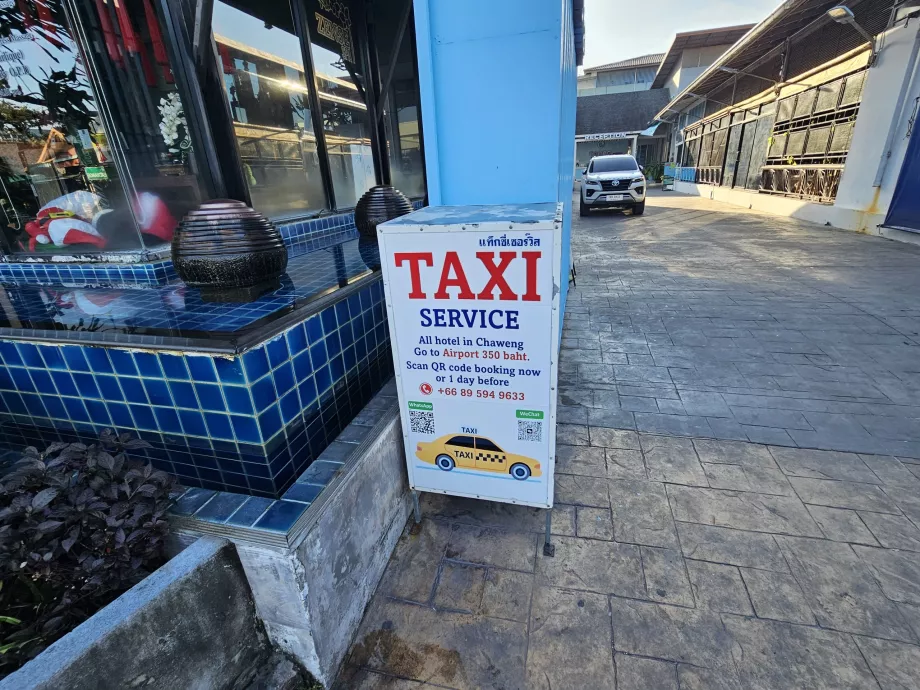 Chaweng, taxi advertisement
