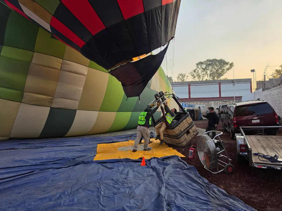 Balloon preparation