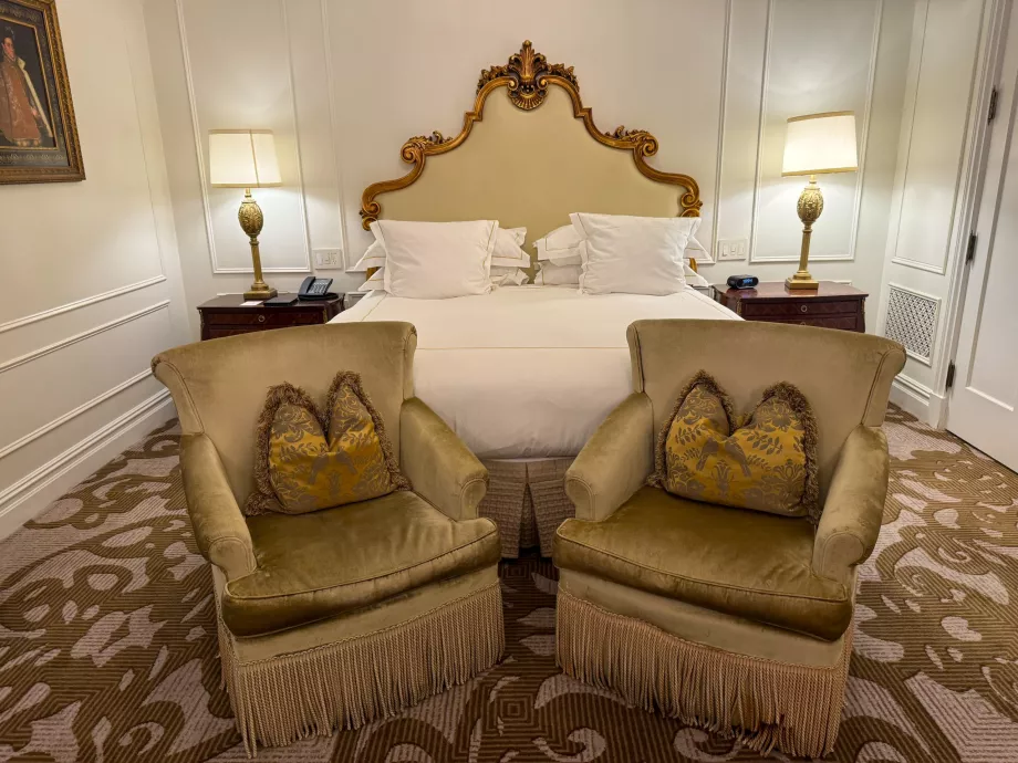 Room at the Plaza Hotel