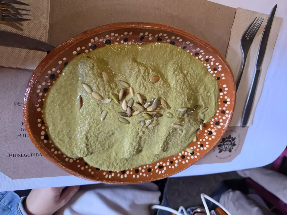 Enchilladas with guacamole