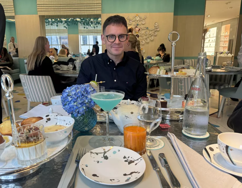 Me at Tiffany's breakfast