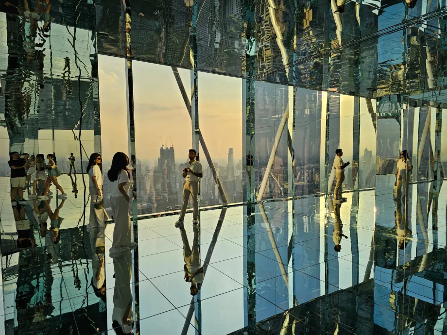 Akara Sky Hanuman - Bangkok Reflection