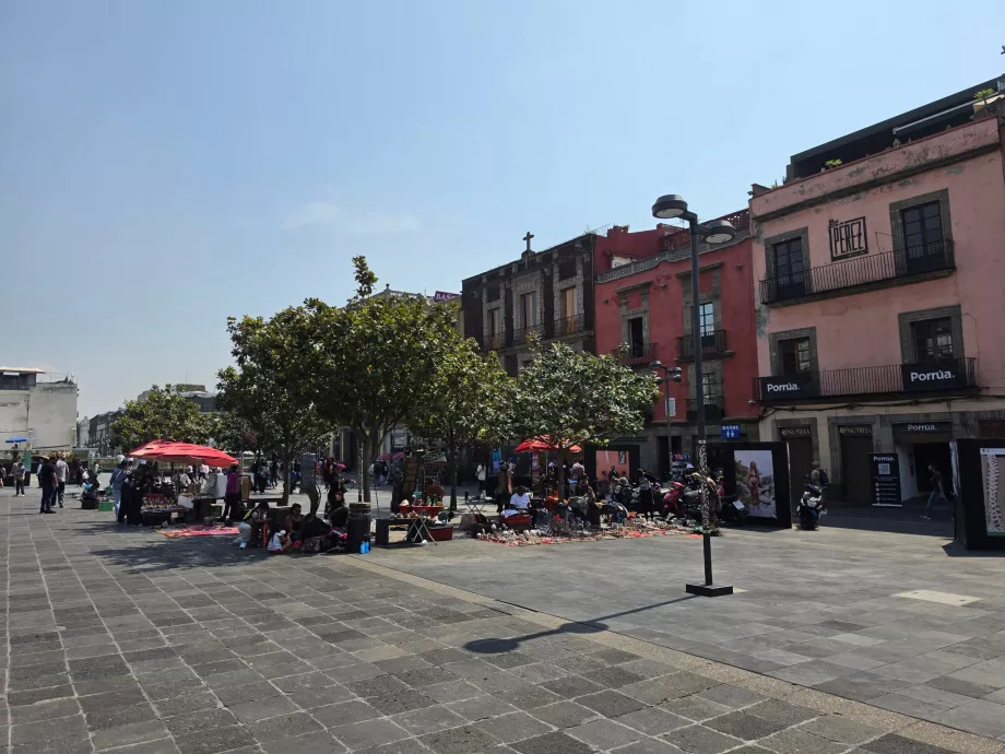 Zócalo Square