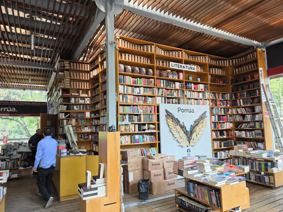 Porrúa Library