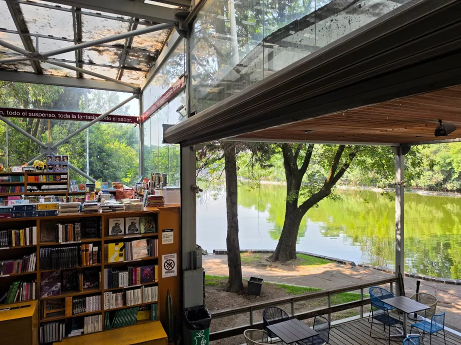 Porrúa Library