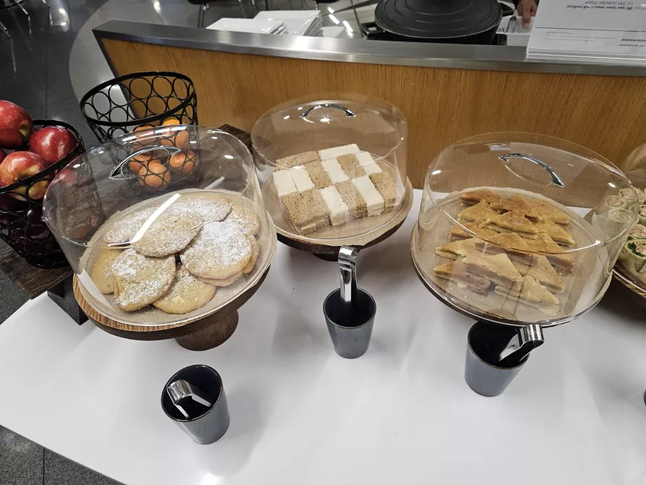 Sweet buns and savoury sandwiches