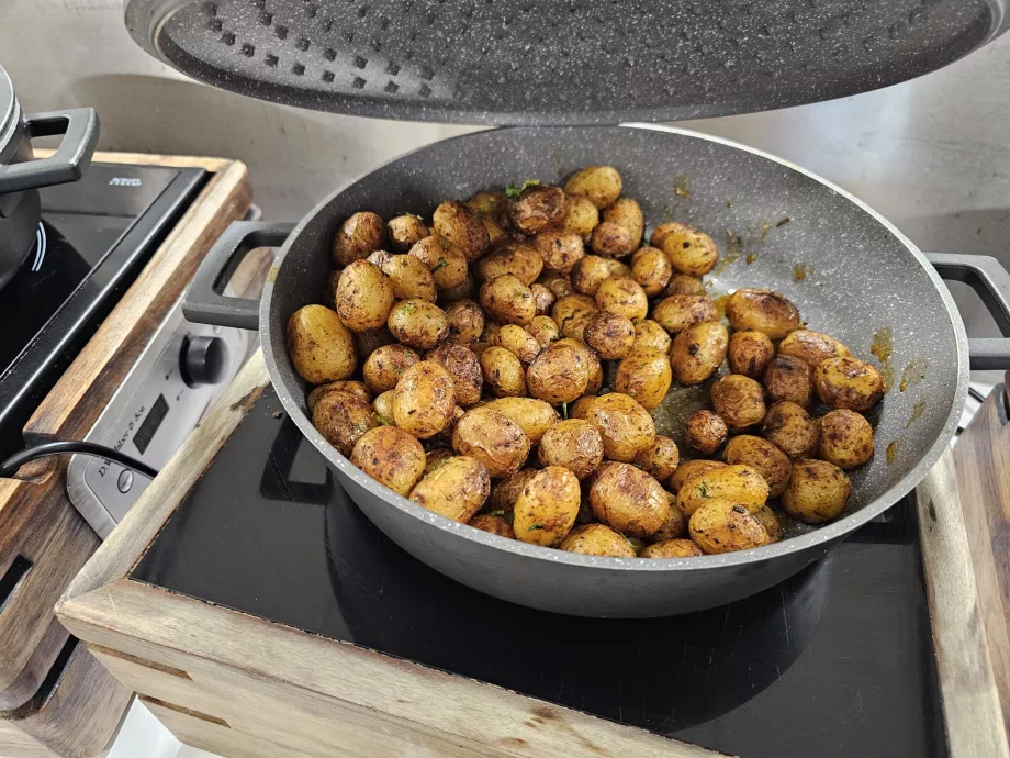 Potatoes - lunch menu