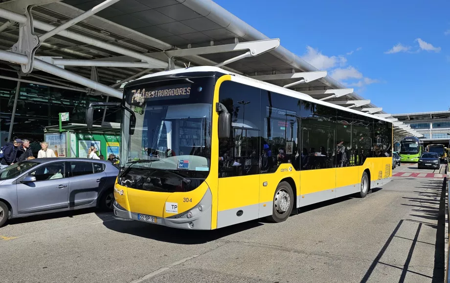 City bus to the centre of Lisbon
