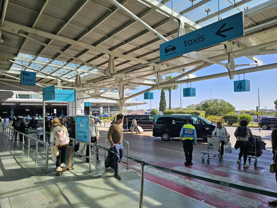 Taxi stand in front of Terminal 1