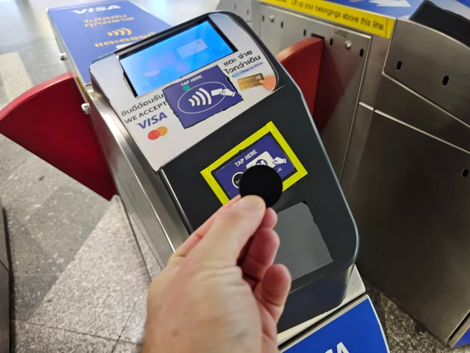 Paying by token on the MRT
