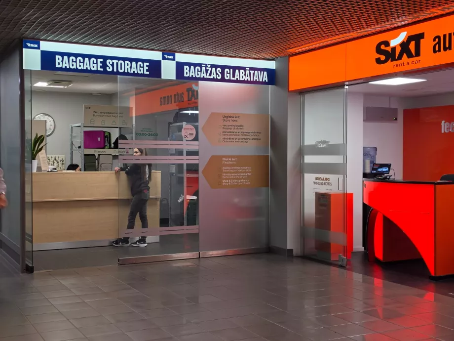 Luggage storage