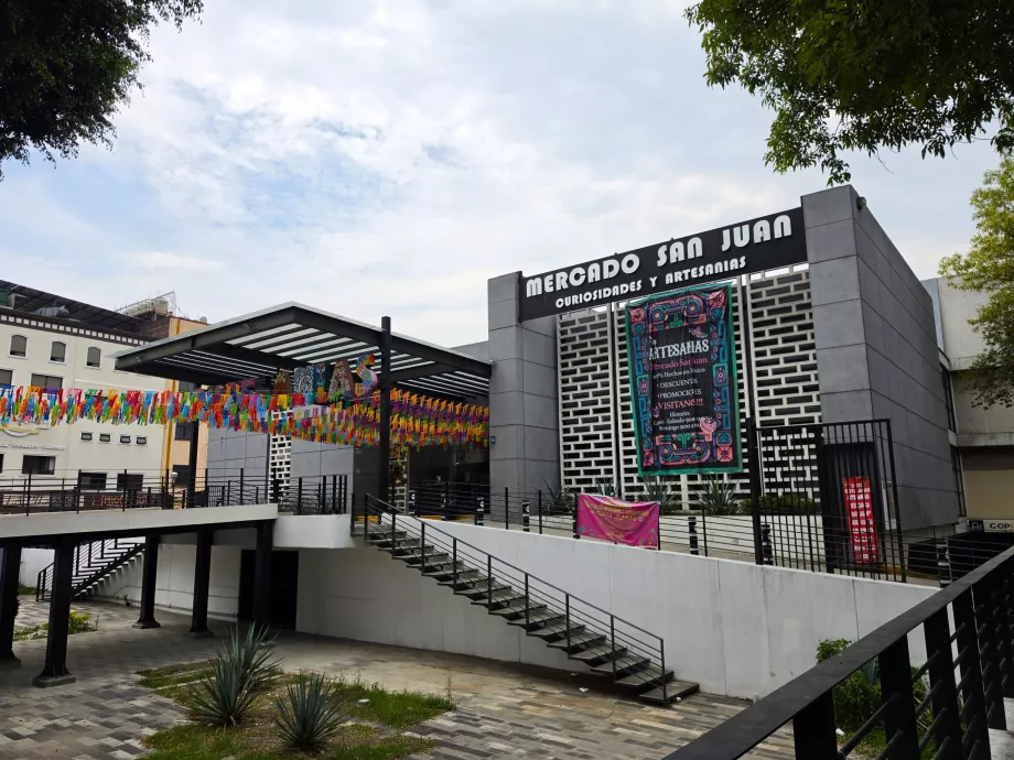 San Juan Pugibet Market