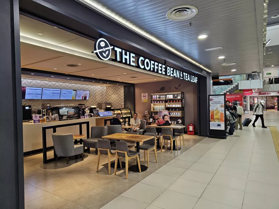 Café in the public area
