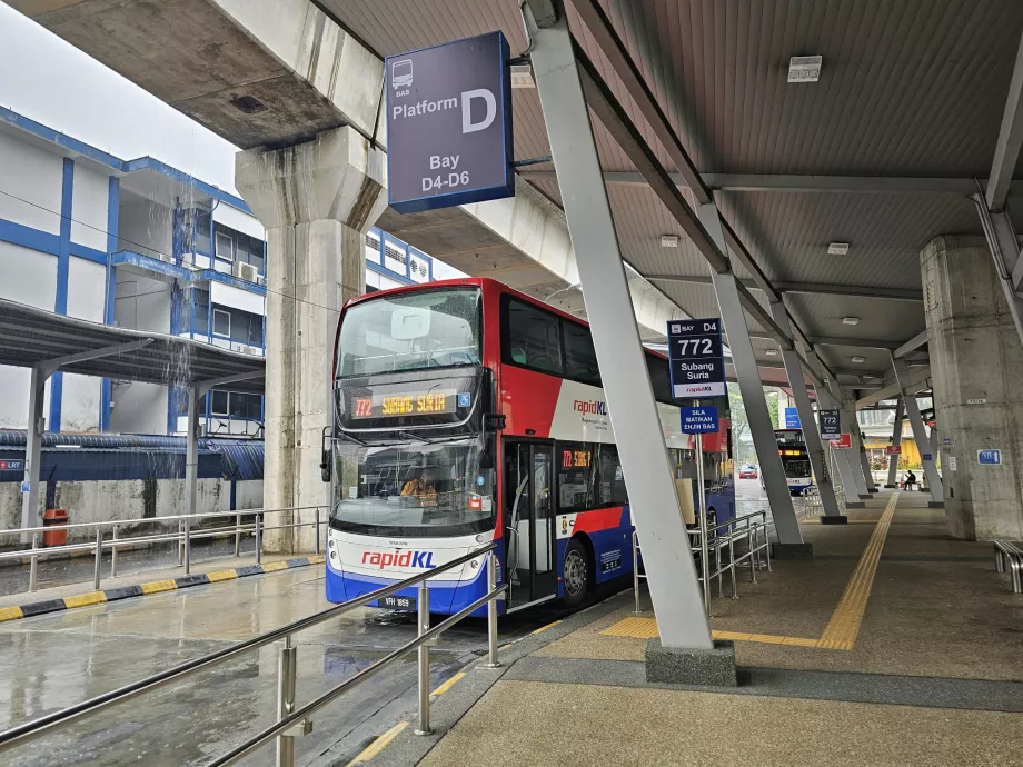 Line 772 stop at Pasar Seni