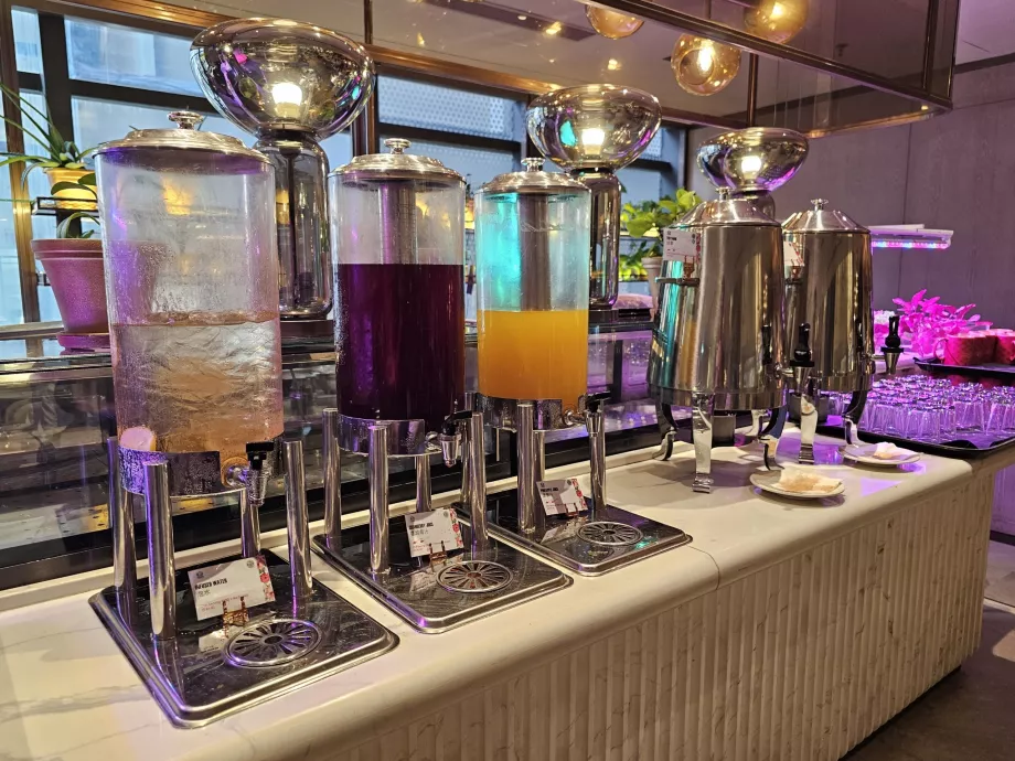 Juice and Malaysian tea offer