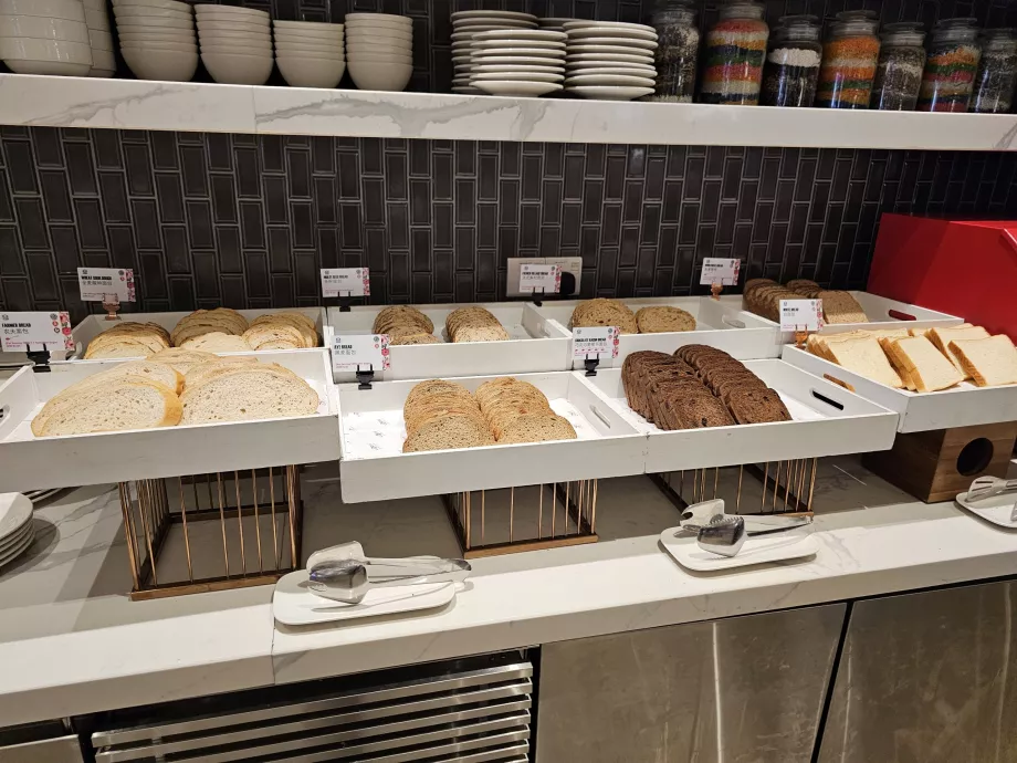 Offer of breads