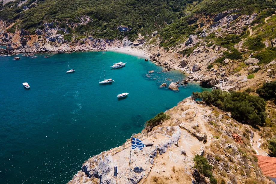 Kastro Beach