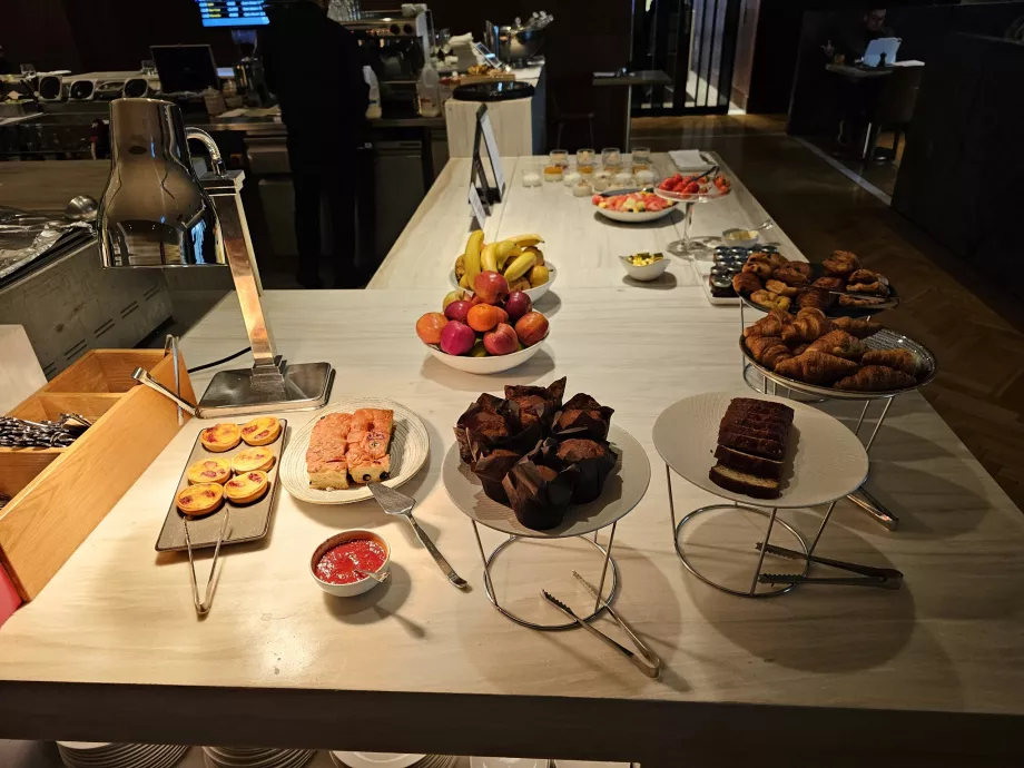 Buffet table at the restaurant on the ground floor