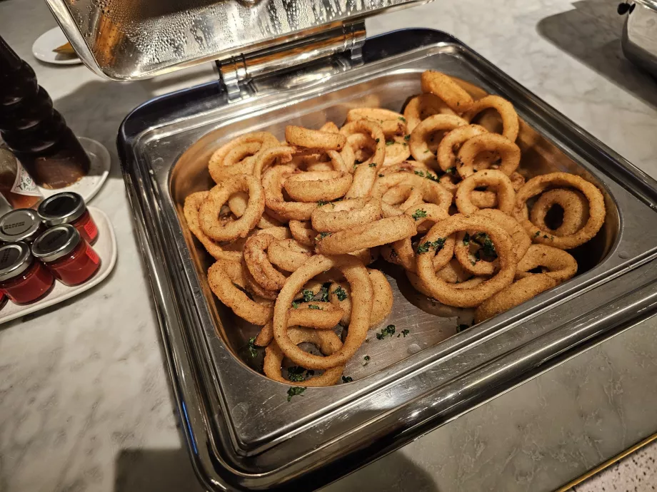 Lunch menu - hot meals