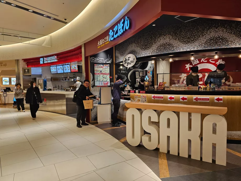 Restaurant after security check