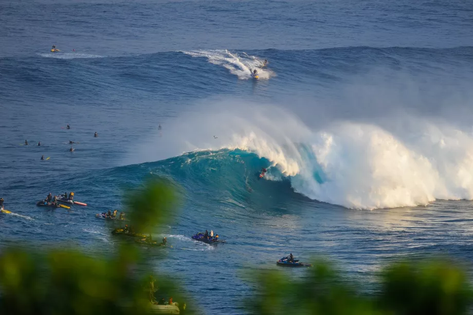 Maui surfing
