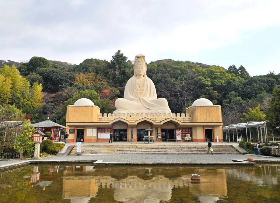 Ryozen Kannon Temple
