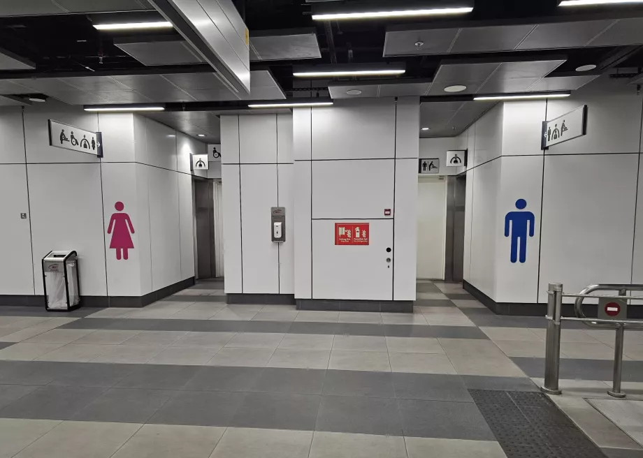 Free toilet in the metro station