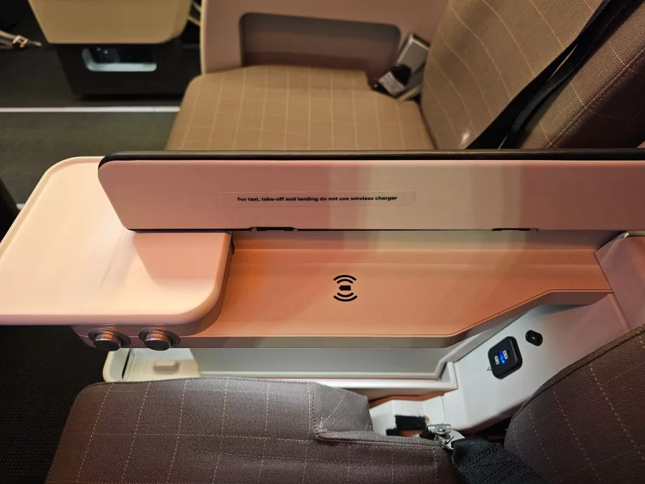 Wireless charging in the armrest