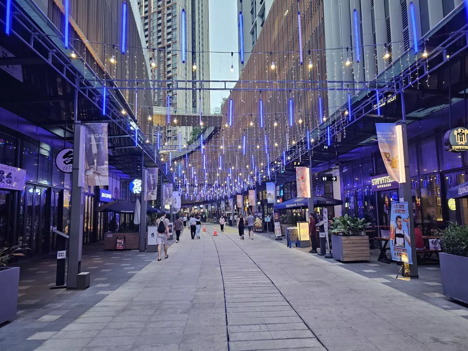 LaLaport Shopping Centre