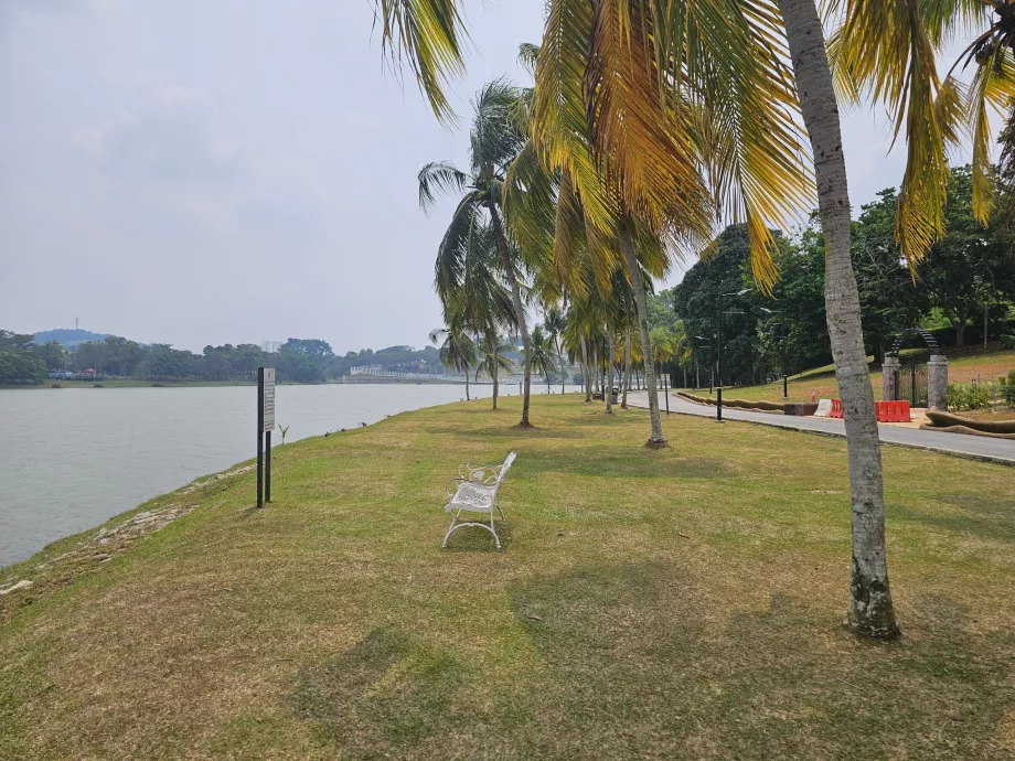 Botanical garden
