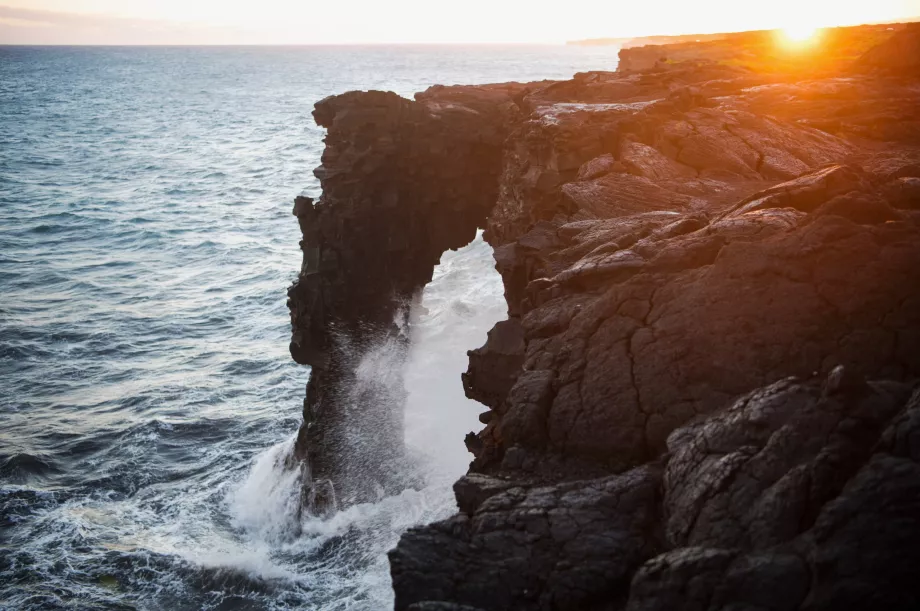 Holei Sea Arch