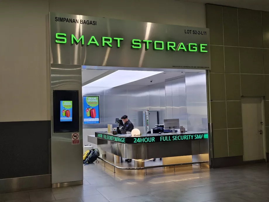 Additional baggage storage, Terminal 2