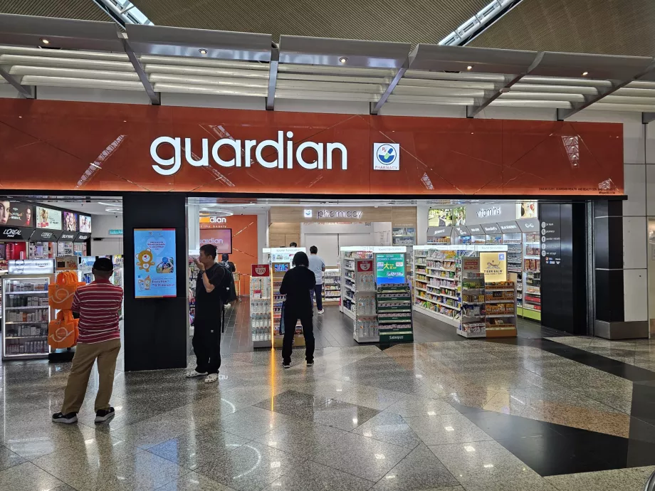 Pharmacy, public area, Terminal 1
