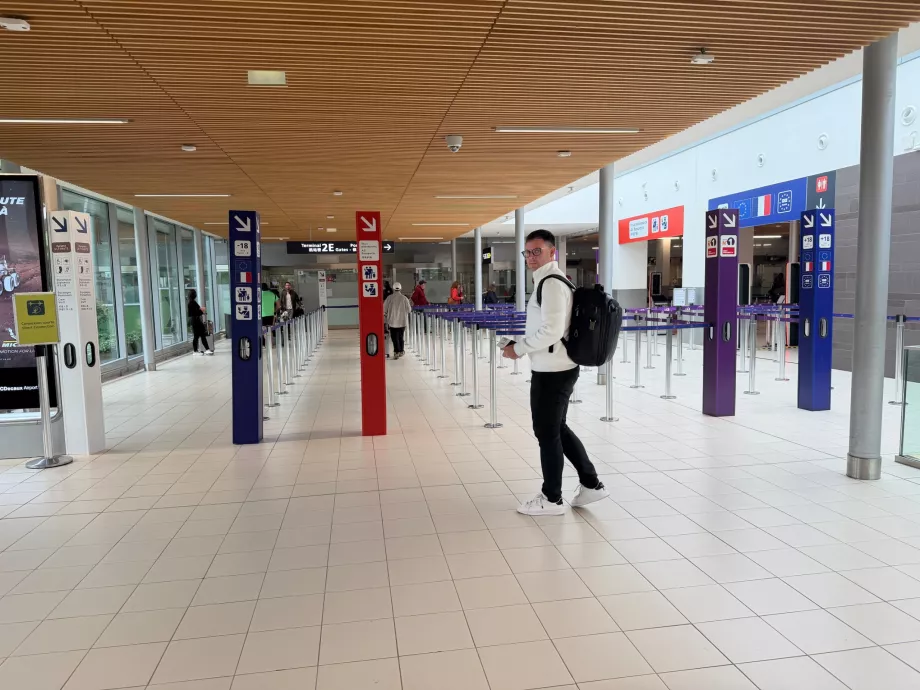 Priority queue for passport control (on the far right)