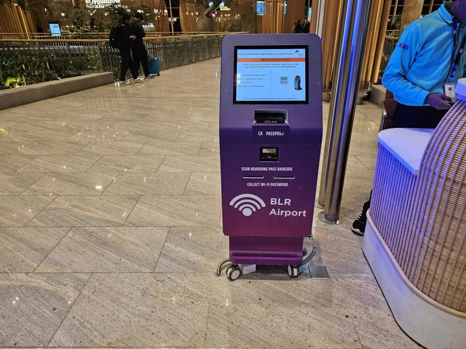 Wi-fi kiosk