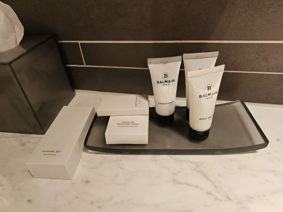 Amenity kit in the bathroom