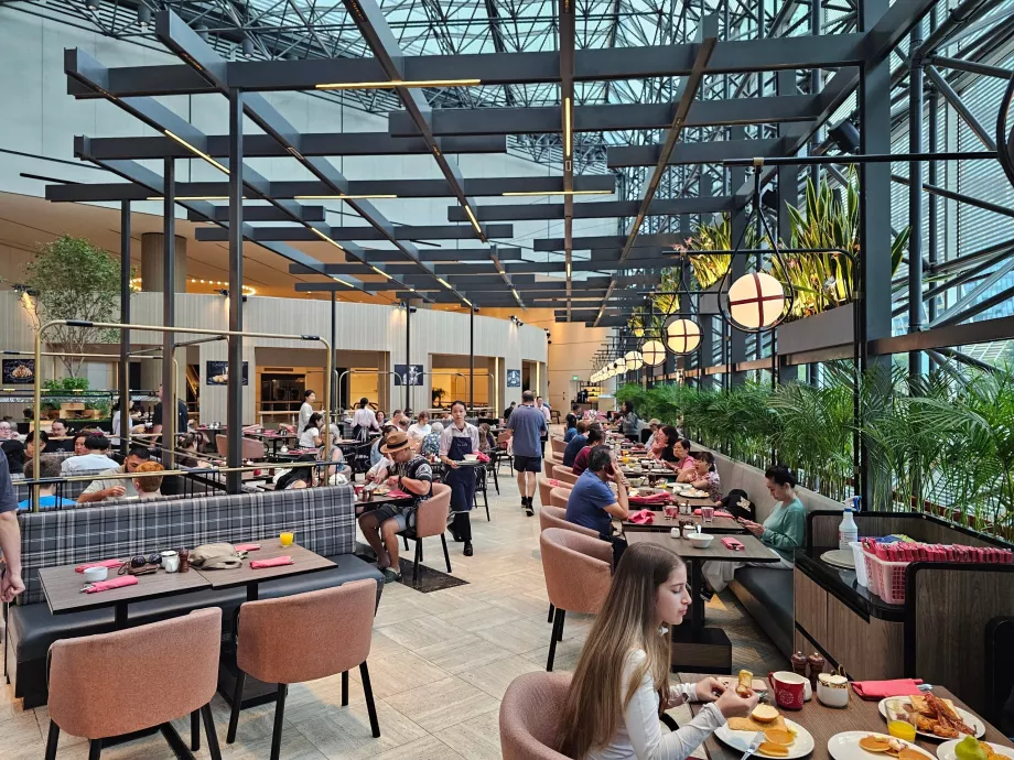 Breakfast restaurant