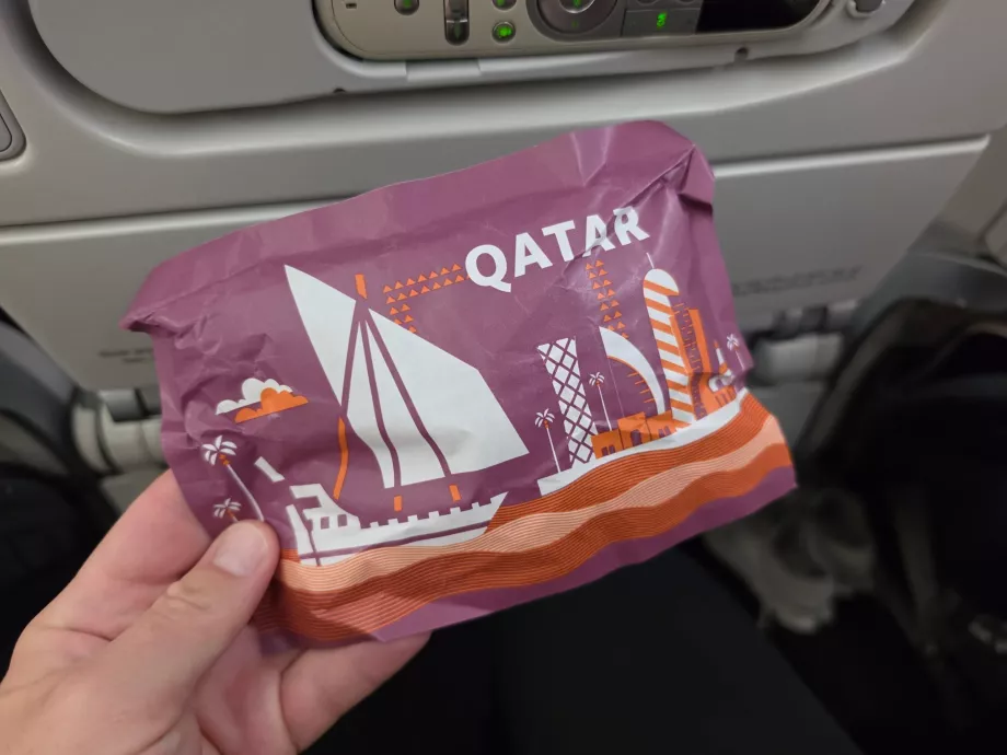 A small amenity kit pouch