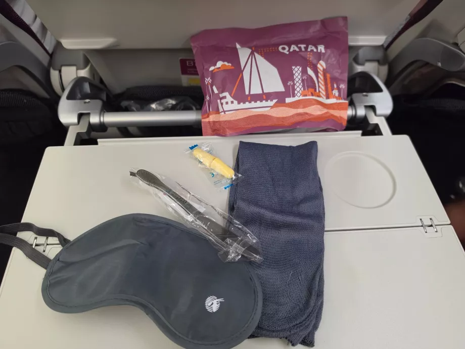 Contents of the amenity kit
