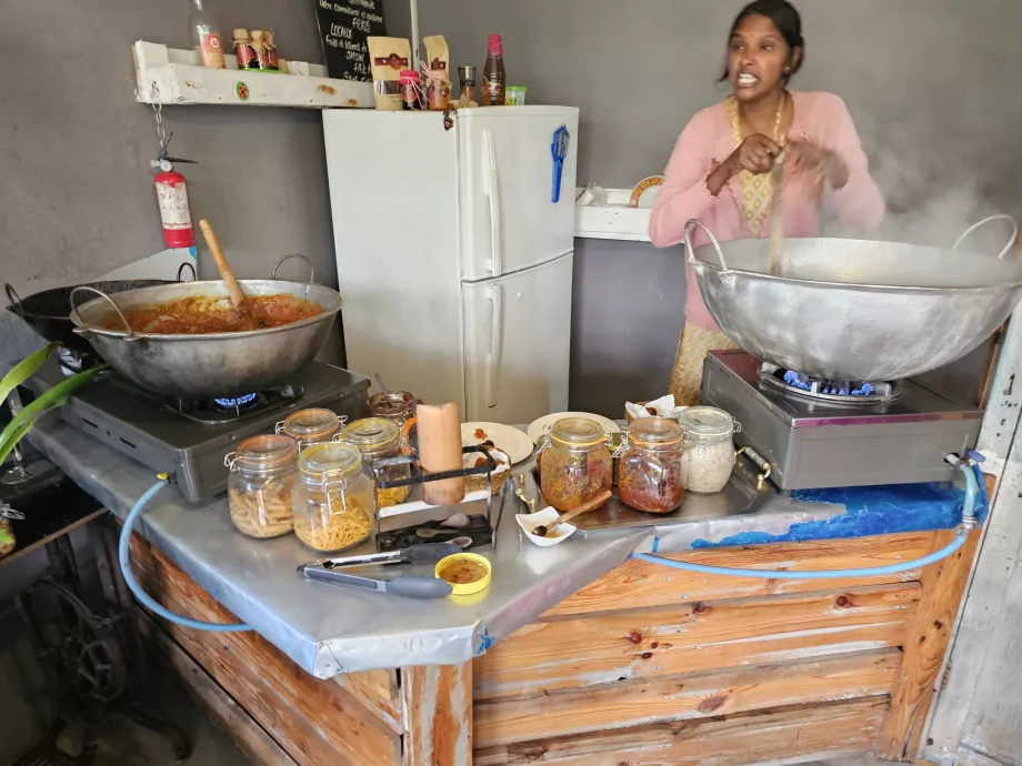 Production of marmalades in Plantation Vanille