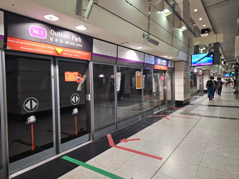 Platform in the metro station