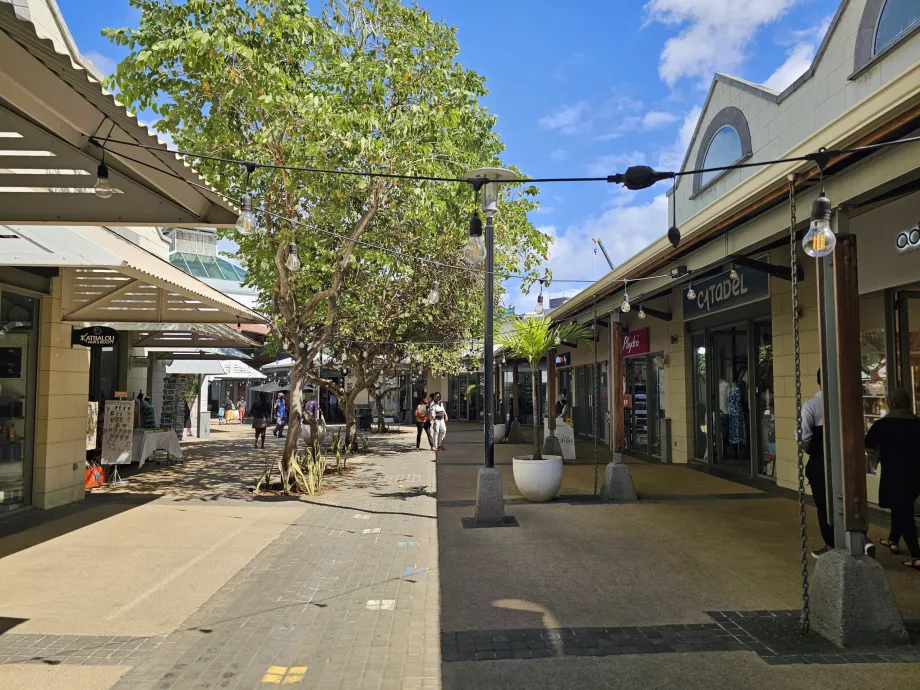 Shopping centre in Flic en Flac