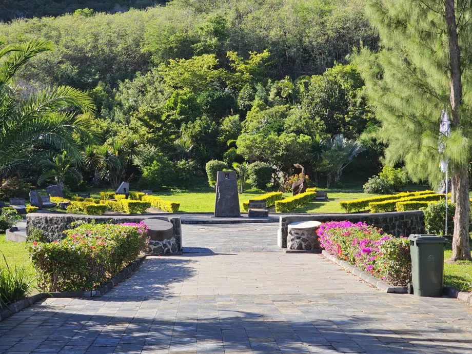Monument to Slavery