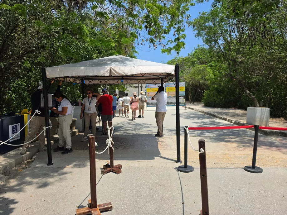 Tulum Archaeological Site, security check