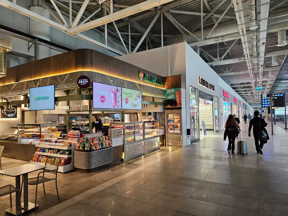 Shops and restaurants, Terminal 1, domestic transit section